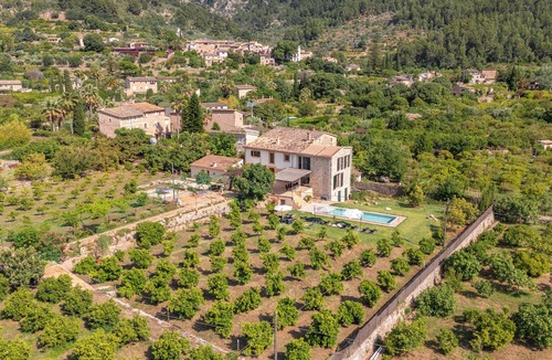 Biniaraix Villa | CAN SIVELLA GROC - Lovely mediterranean villa with mountain views & stylish pool