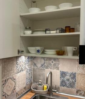 Les Tendetes Apartment | Canoa Studio Vlc & Free filtered drinking water