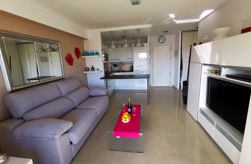 Carihuela Apartment | CARIHULA TORREMOLINOS APARTMENT