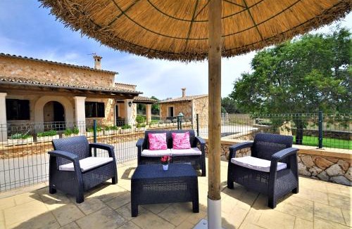 Son Gual Villa | CAS BORRASSOS- Finca con piscina privada y Vistas Despejadas