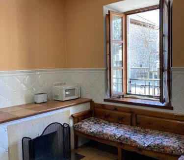 Puebla de Lillo House | Casa Abedul