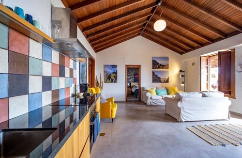 Playa de Santiago Villa | Casa Albersequi - Oceanfront