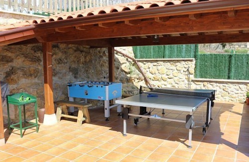 San Martin de Bada Cottage | CASA BADIMIA 8 + 4PLAZAS views of the peaks of europe