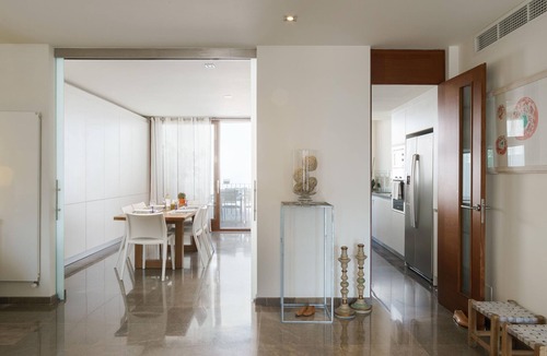 Pollensa Ski Chalet | Casa Canigo - Townhouse 5 minutes walk to the Square