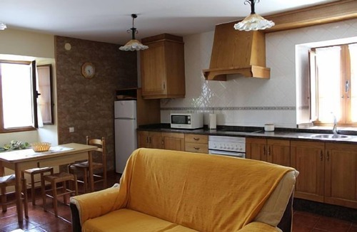 Figueras (Castropol) Cottage | Casa Cerolleiro Apartments: apartment for 4 people