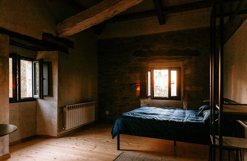 Lugo Apartment | Casa Chaín, Appartement Moderne en Plein Nature. Maison Renouvelé en Pierre