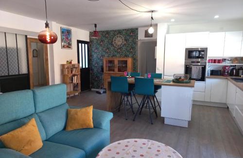 Sant Pere Pescador House | Casa con Jardín, Barbacoa y Cabina Infantil - ES-89-102
