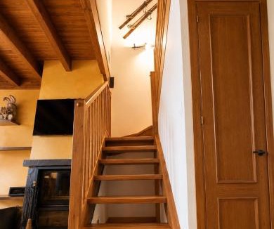 Estavar Ski Chalet | Casa con jardín privado y piscina junto a Llívia