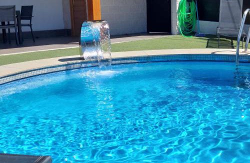 Portela de Portomourisco House | Casa con piscina climatizada y barbacoa