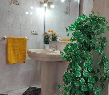 Campillo de Altobuey House | Casa Conchita