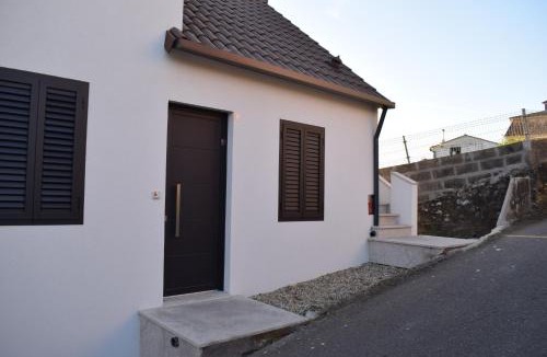 Redondela Cabin | Casa Cuartel