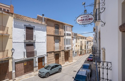 Alhama de Granada Apartment | Casa Cubo Rural Home H6