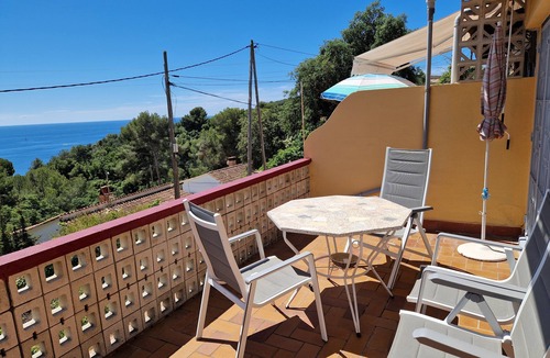 Canyelles House | Casa de Mar, sea view, close to the beach, Tossa/Lloret de Mar, garden, green oasis, quiet