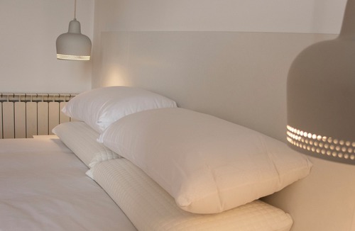 Bolano Apartment | Casa de piedra en la montaña, restaurada como apartamentos turísticos