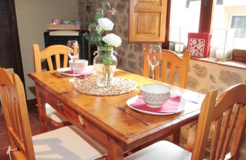 Valderrueda Ski Chalet | Casa de Piedra