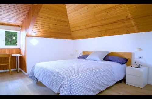 Breda Apartment | Casa de Vacaciones con pádel en Montseny by Can Forcadell