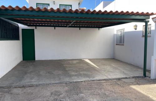 Buzanada House | Casa Don Daniel