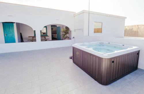 Frontera Villa | Casa El Matorral