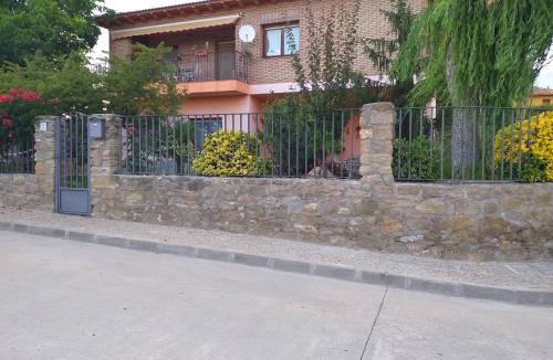 Salas Bajas House | CASA el NOGAL