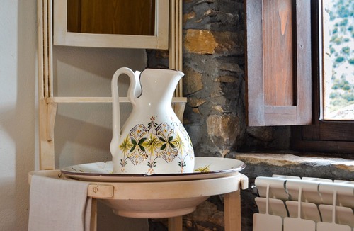 Penalba de Santiago Cottage | Casa Elba, rural charm in Peñalba de Santiago