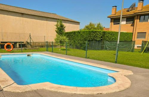 Urunuela Apartment | Casa Entre Viñas, jardin privado y piscina comun