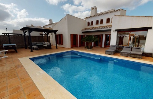 Caserio Los Tarquinos Villa | Casa Escapar - A Murcia Holiday Rentals Property in Baños y Mendigo