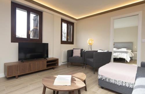 El Pueyo de Jaca Apartment | Casa Ikuspe by BeValle