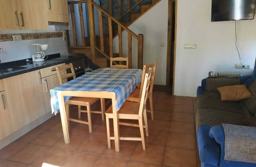 Puente Nuevo Cottage | Casa Independiente, Zona Exterior con Barbacoa y Muebles de Exterior