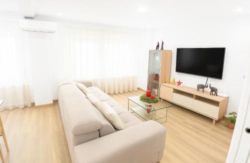 Elche Apartment | Casa Julita con Parking