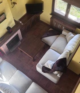 Navarredonda de Gredos Ski Chalet | Casa la Cabañuela