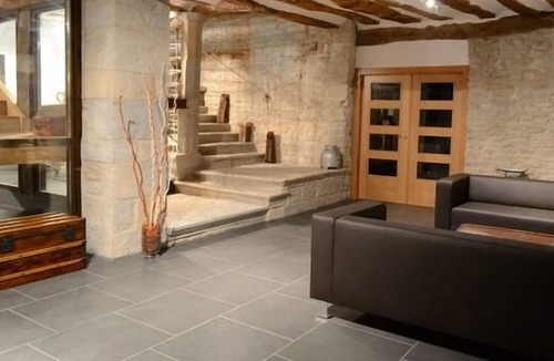 Goni Cottage | Casa Larraya I and II 16-20 people