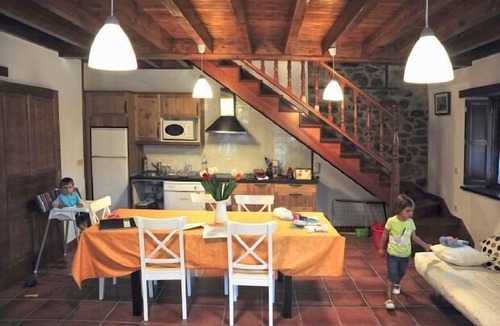 Villar de Huergo Cottage | Casa Larrionda 31 for 4 people