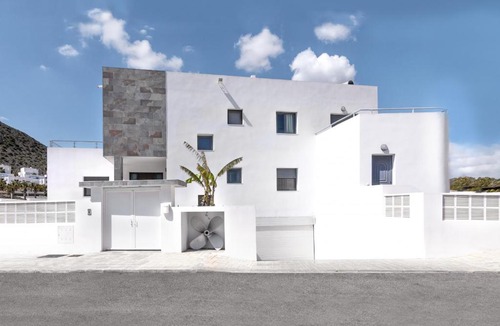 San Jose Apartment | Casa Las Hélices