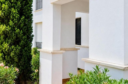 Roldan Apartment | Casa Lilo - Renovated 2-Bed Apartment with Pool View - La Torre Golf Resort