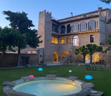 La Pobla de Cervoles Hotel | Casa Llobera 1792