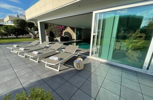 Roses Town Center Villa | Casa Llosa