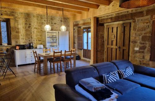 Vinuesa House | Casa Luenga