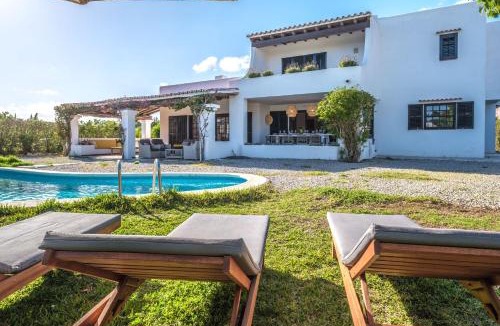Sant Jordi de Ses Salines House | Casa Mamita Ibiza