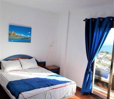 Laguna de Santiago House | casa mariposa