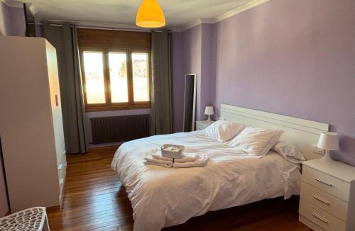 Sober Apartment | CASA MENCIA
