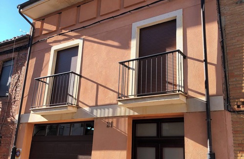 Mansilla de las Mulas House | Casa Mino.