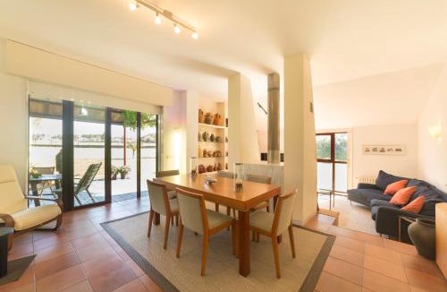 Brion House | Casa Minu