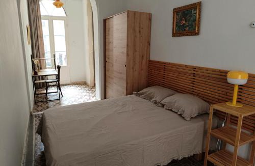 Tortosa Apartment | Casa monumental con encanto