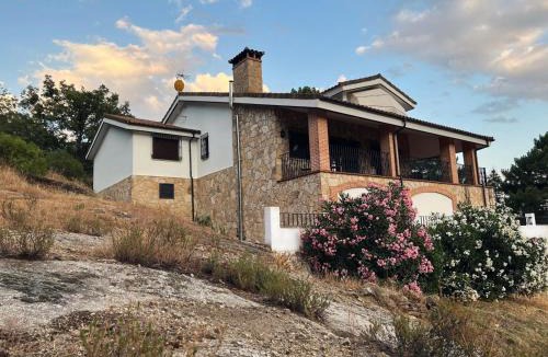 Arenas de San Pedro House | Casa Paco de Gredos