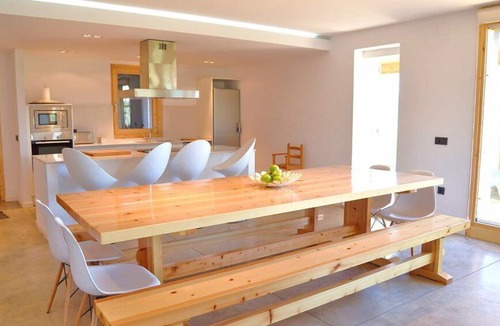 Santa Maria de Merles House | Casa Puñol - High Standard Holiday Villa w/Pool & Jacuzzi. 6 BR & 6 BA.