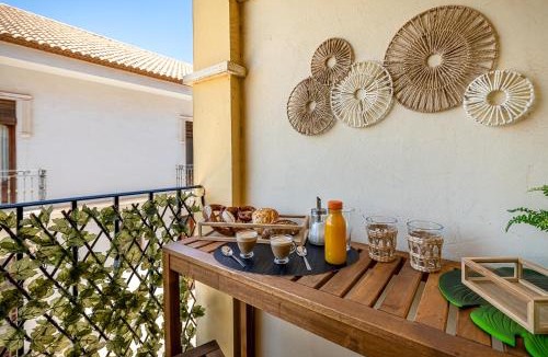 Roda Apartment | Casa Rexola con balcón para 7 viajeros con piscina comunitaria