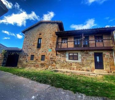 Valderredible Ski Chalet | Casa Roma