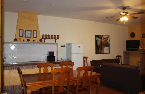 Villanueva de los Infantes Apartment | CASA RURAL BUENA VENTURA