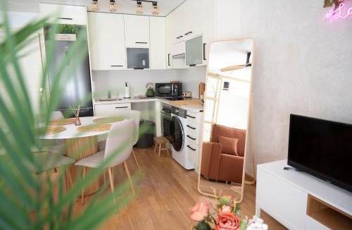 Toledo Apartment | Casa Rubia - Living Toledo