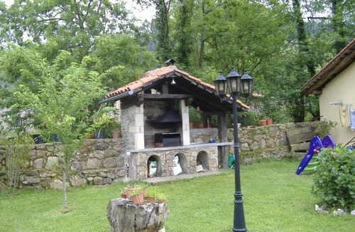 Valle de Cabuerniga House | Casa rural Caborzal, Cantabria